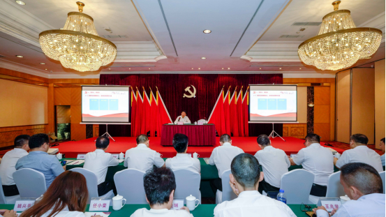 żζǴѧмʹר⵳