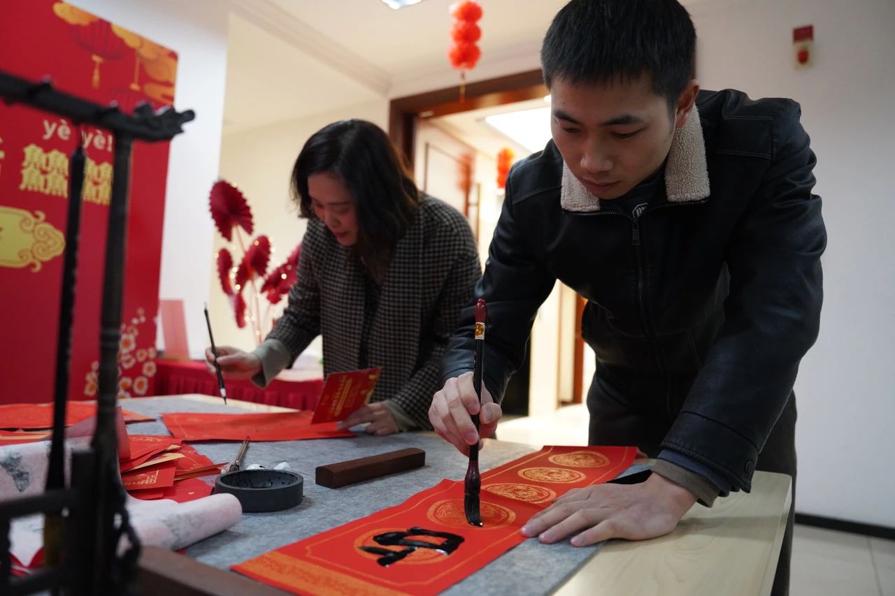 889fbe85-71dd-4a21-b251-99a5733b7117