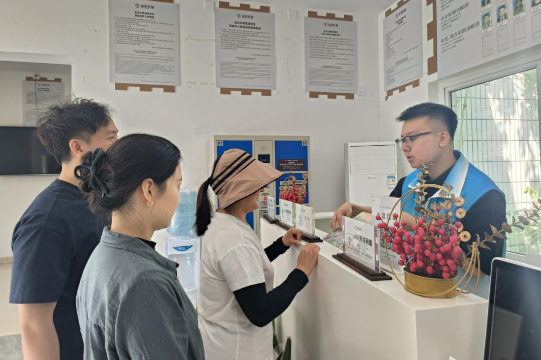 6015bc08-6634-474e-a9a3-35f0e49c4c9e