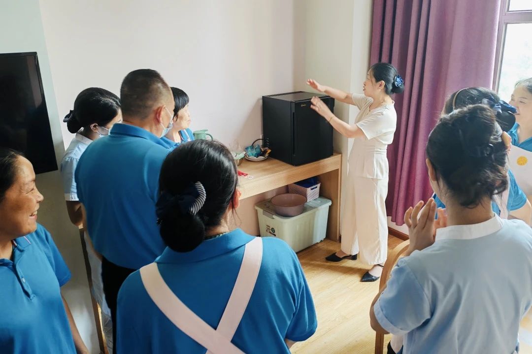 33a66e64-2b02-4f70-9e1d-9d108486789c 33a66e64-2b02-4f70-9e1d-9d108486789c