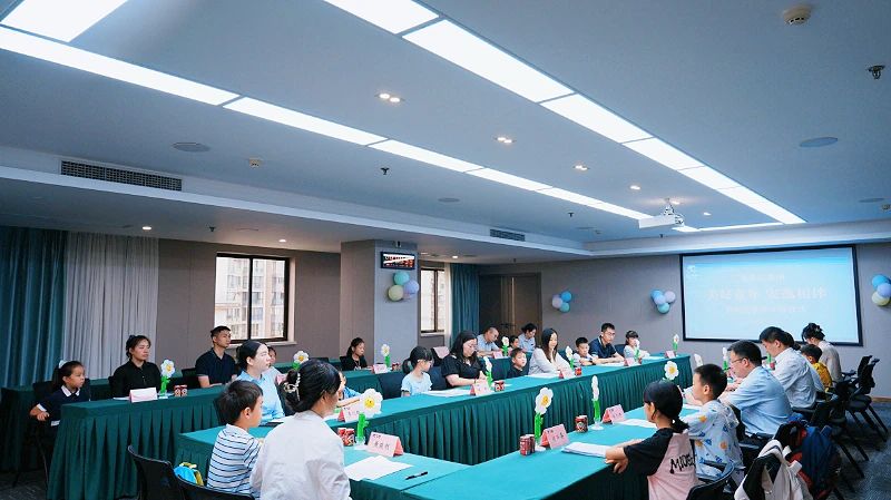 Ĵʡżšͯꡤң顱ӪůĿ